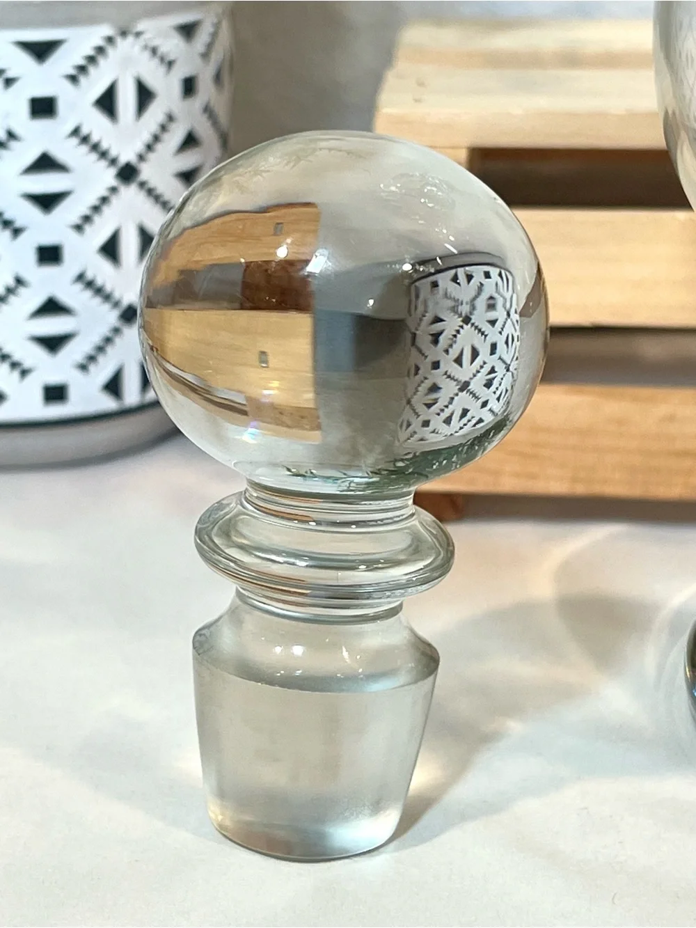 Toscany Vintage Hand-Blown Etched Glass Decanter w Globe Stopper | EUC | HEAVY
